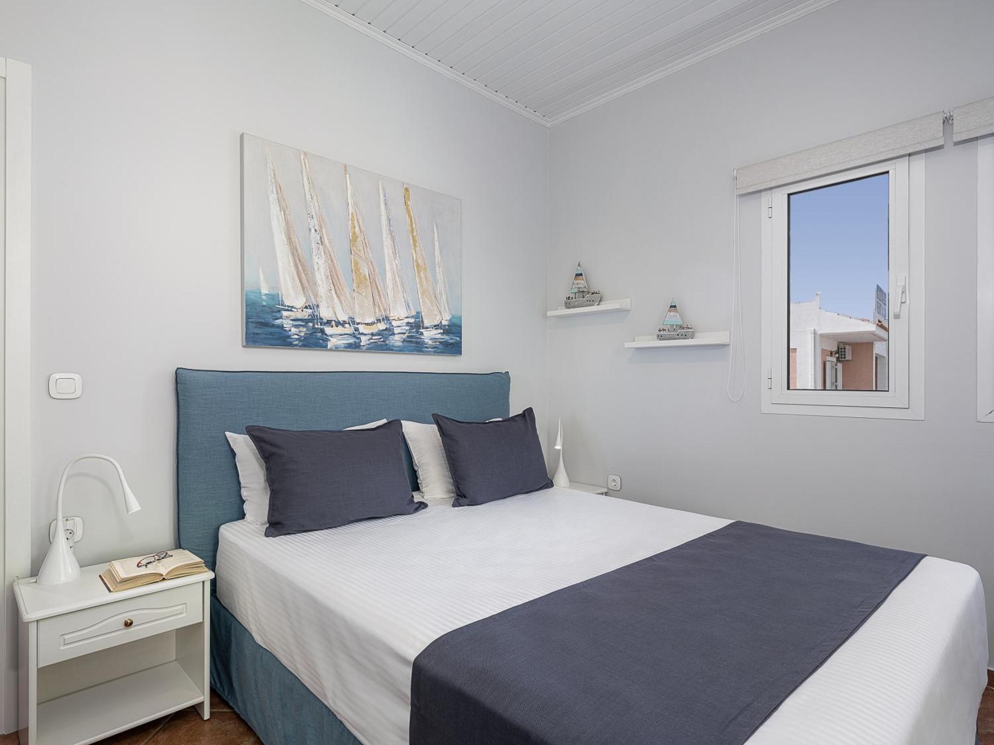 Elena Seafront Luxury Apartments Almirida Habitación foto