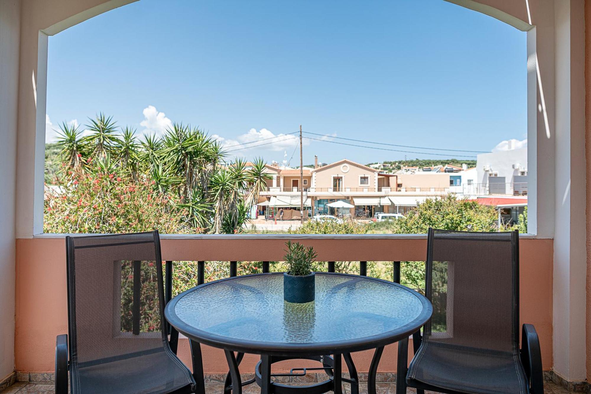 Elena Seafront Luxury Apartments Almirida Habitación foto